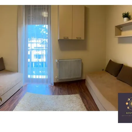 Rising Sun Panorama I Daire *